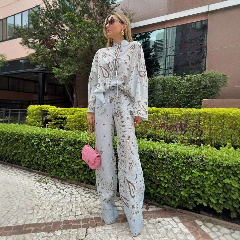 Women's wide Palazzo pants with paisley print, elastic waistband & pockets Mune Fashion