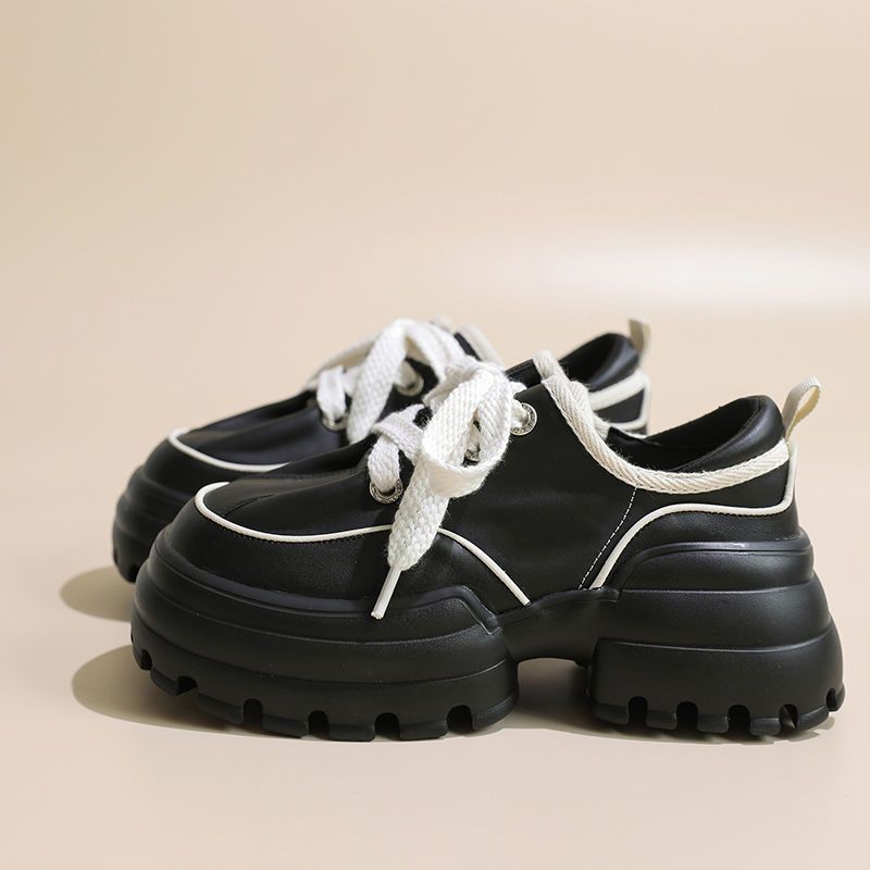 Women's Sporty Chunky Sneakers with durable upper material and non-slip sole Mune Fashion