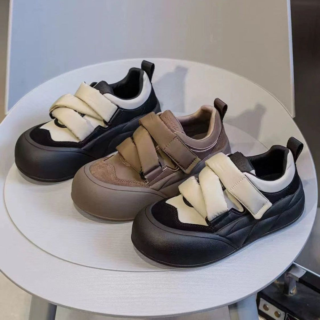 Women Sneakers with double Velcro and fashionable design Mune Fashion
