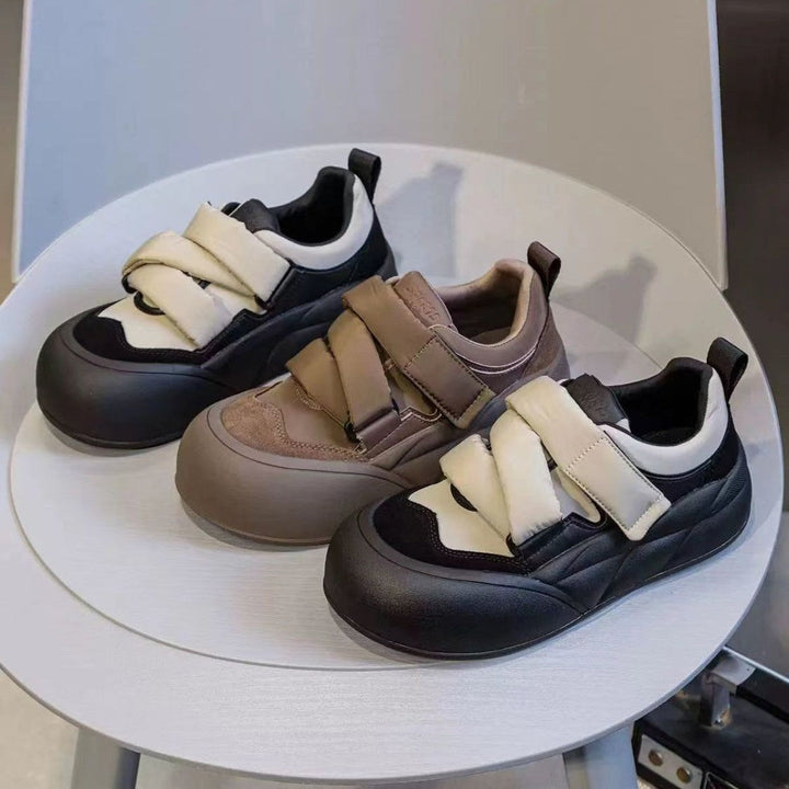Women Sneakers with double Velcro and fashionable design Mune Fashion