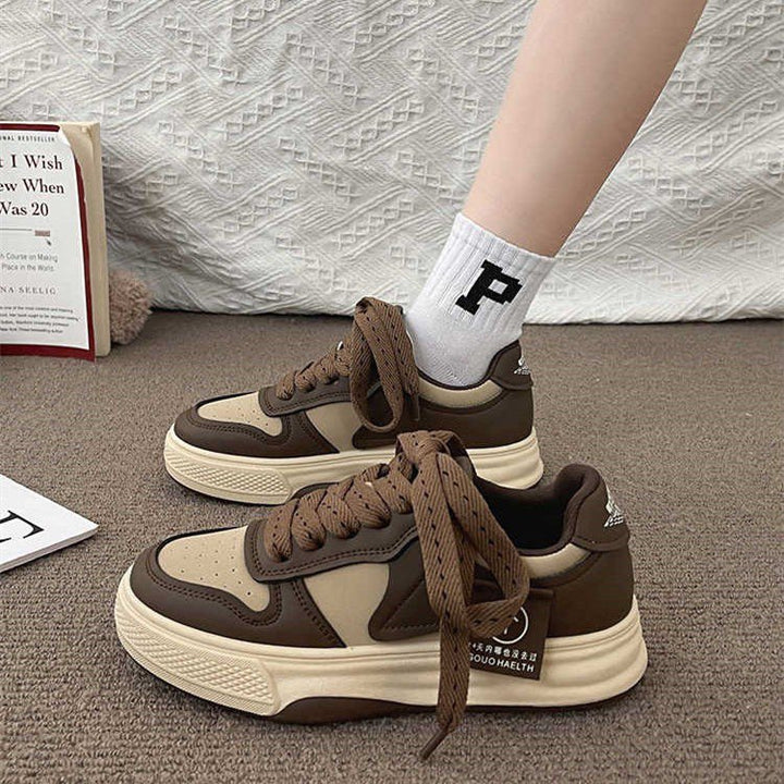 Women Chunky Platform Sneaker in Retro Basketball Style with Padded Shaft Mune Fashion