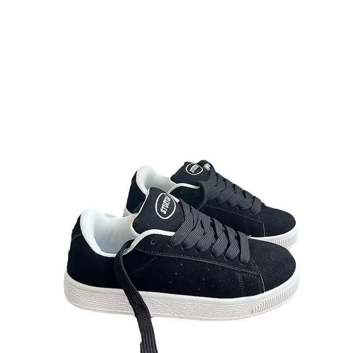 Women Comfortable Sneakers made of soft suede with sporty sole Mune Fashion
