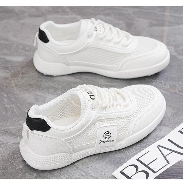 Women's sporty sneakers with breathable mesh upper and comfortable sole Mune Fashion