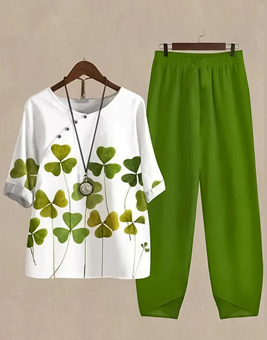 Ladies two-piece leisure set with clover print tunic and elastic comfort waistband pants Mune Fashion
