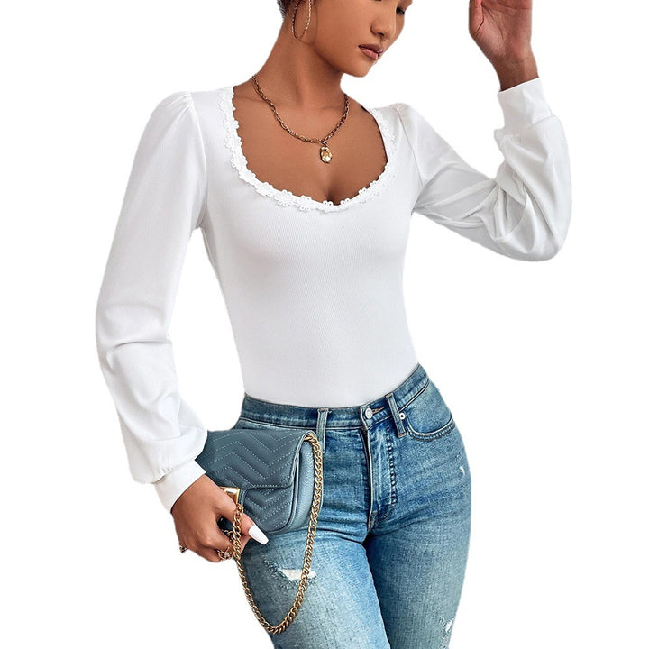 Women's fine-knit body shirt with a heart-shaped Carmen neckline, lace trim, and light puff sleeves Mune Fashion