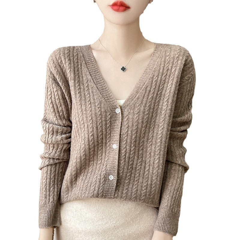 Women's Short-Cut Fine Knit Cardigan with V-Neck, Fine Ribbed Structure and Mother-of-Pearl Buttons Mune Fashion