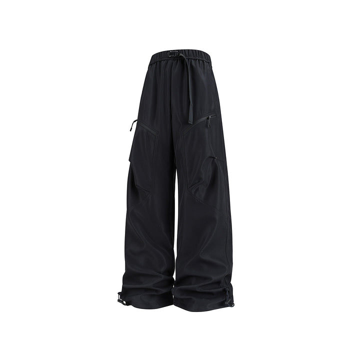 Men's Wide Technical Cargo Pants with Drawstring Waistband, Adjustable Leg Openings and Zipper Pockets Drune