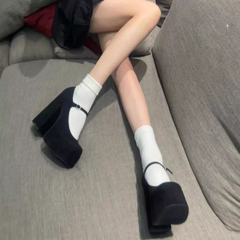 Women's Mary-Jane Platform Pumps with Sculpted Block Heel and Adjustable Strap Mune Fashion