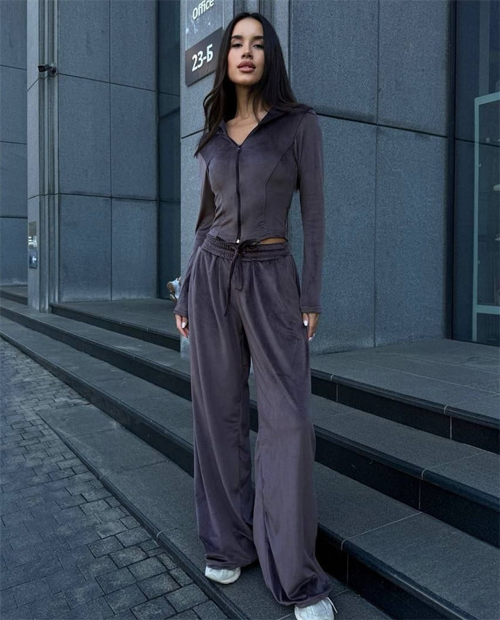 Women's Lounge Set with tailored hooded jacket and extra wide palazzo jogging pants Mune Fashion