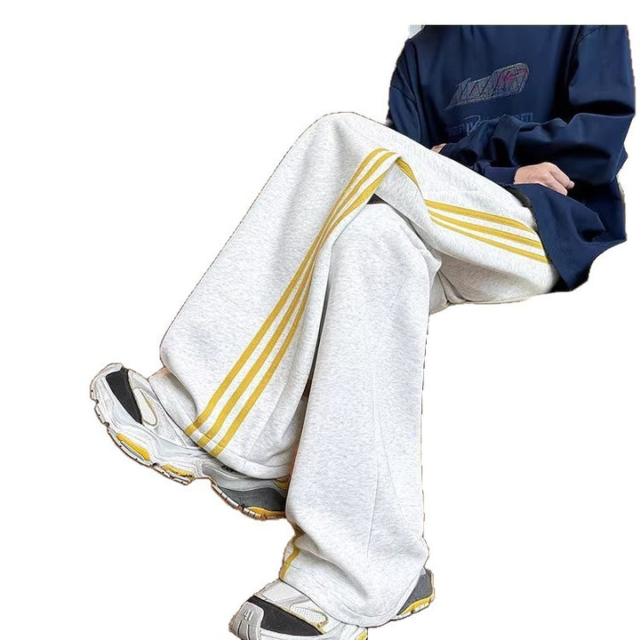 Men's Wide-Cut Training Pants with Side Stripes Mune Fashion