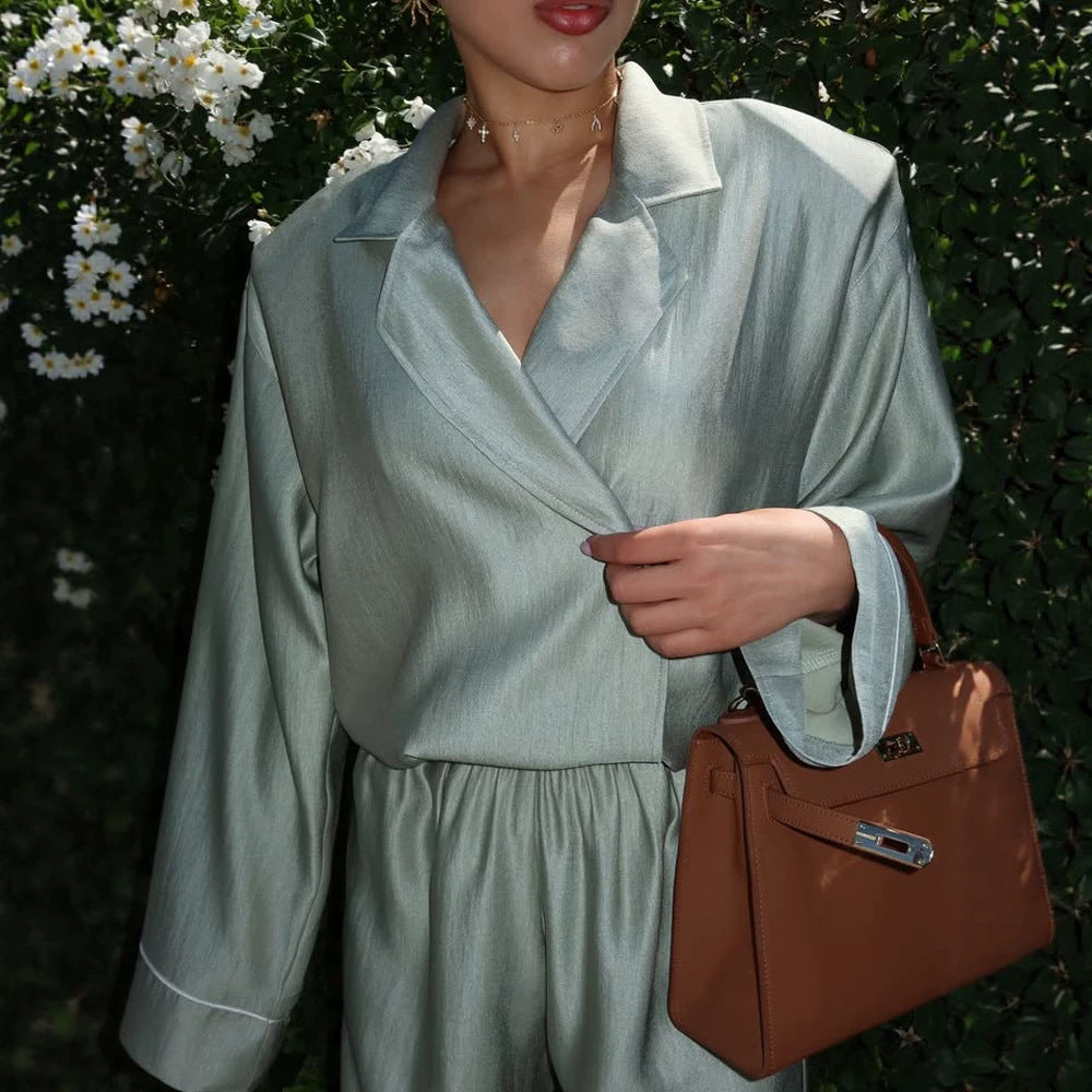 Women's satin two-piece set with wrap blouse, wide pants and elastic waistband Mune Fashion