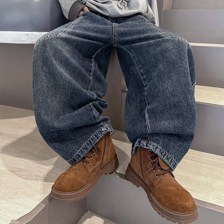 Ladies wide jeans pants with unique cut Mune Fashion