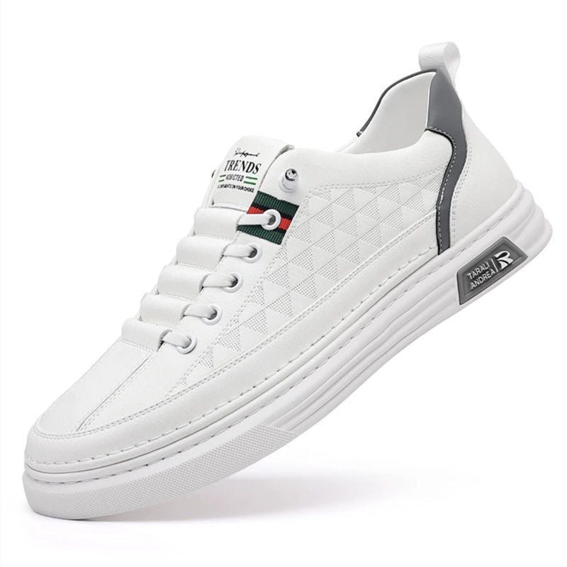 Men's Low-Top Sneaker with Quilted Diamond Design and Thick Rubber Sole Mune Fashion