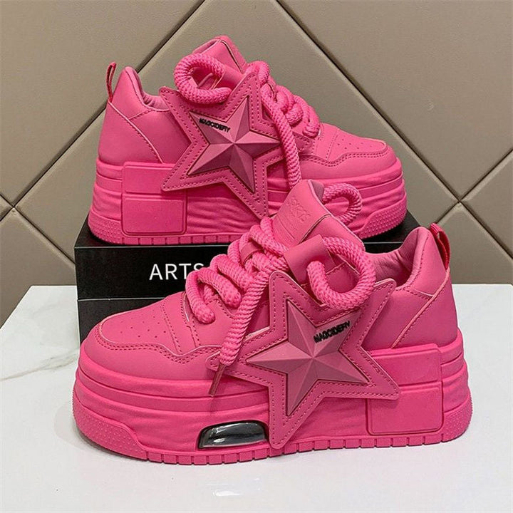 Women's platform sneakers with fashionable star design and comfortable cushioning Mune Fashion