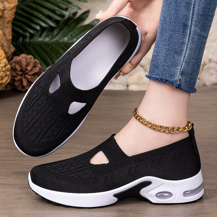 Women Sporty Slip-On Sneakers with comfortable Strobel construction and breathable upper material Mune Fashion