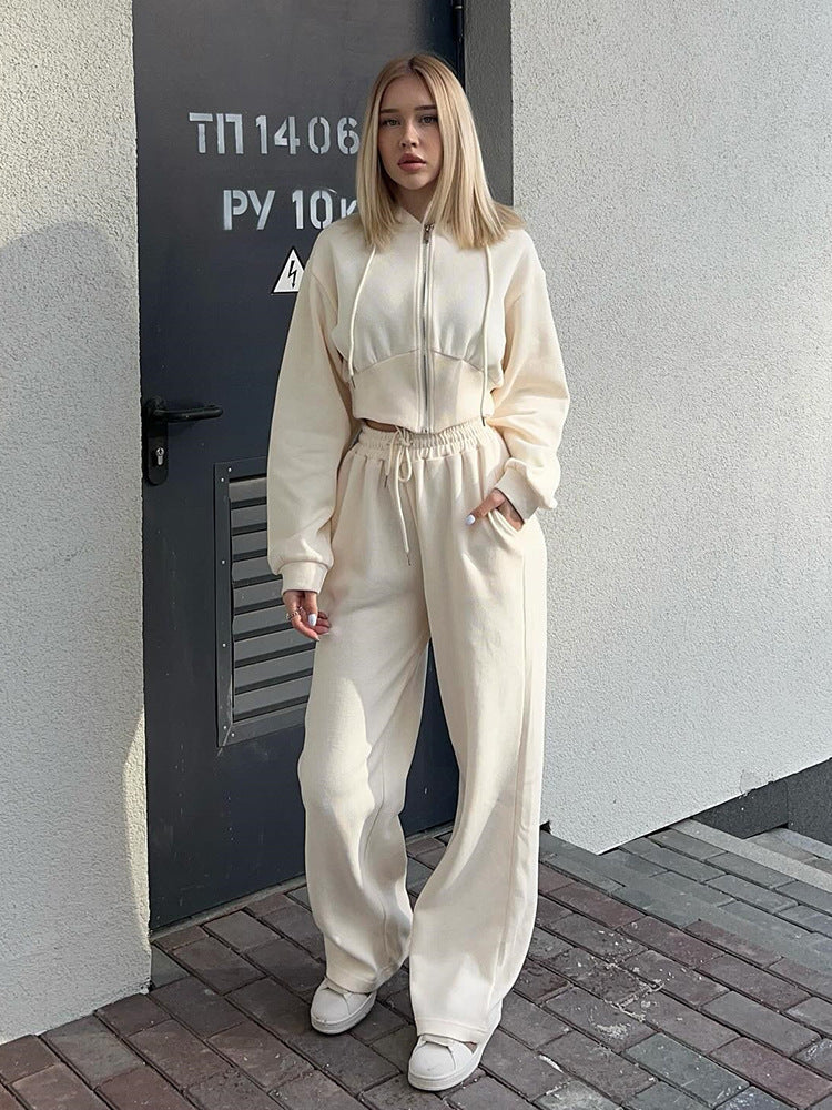 Women's two-piece cropped hoodie set with wide waistband pants cut and fitted zip Mune Fashion