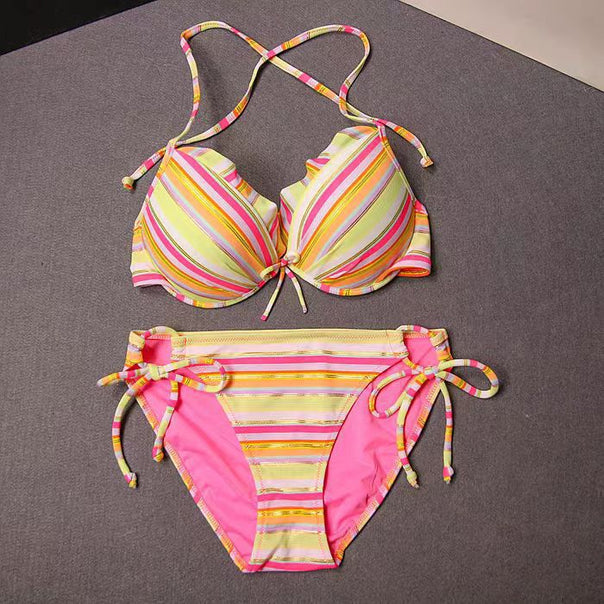Women’s bikini set with sophisticated ruffles and trendy striped pattern Mune Fashion