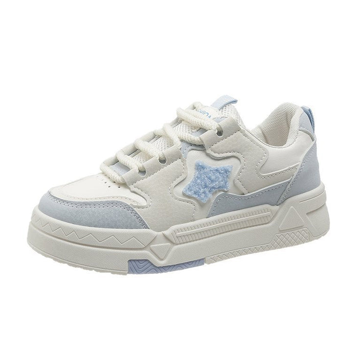 Women's sneakers with sparkling star appliqué and comfortable cushioning Mune Fashion