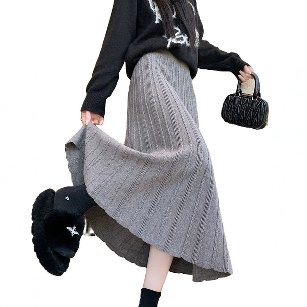 Ladies Pleated Maxi Skirt with Fine Wave Pattern Mune Fashion