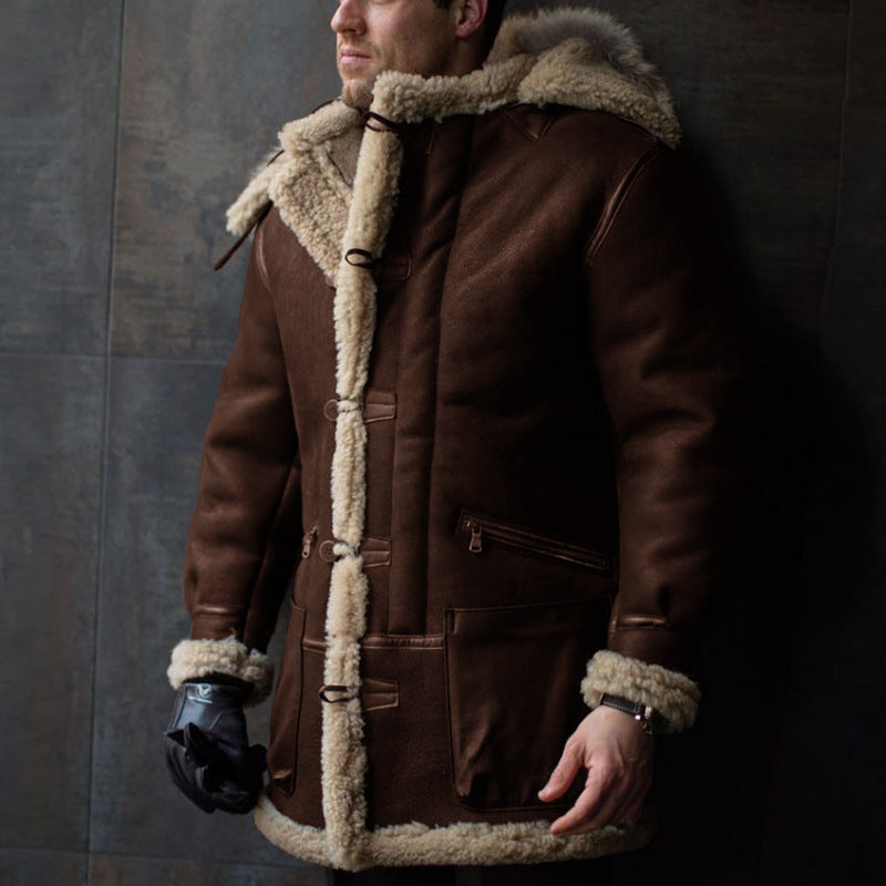 Men's Sheepskin Coat with Hood and Practical Pockets Mune