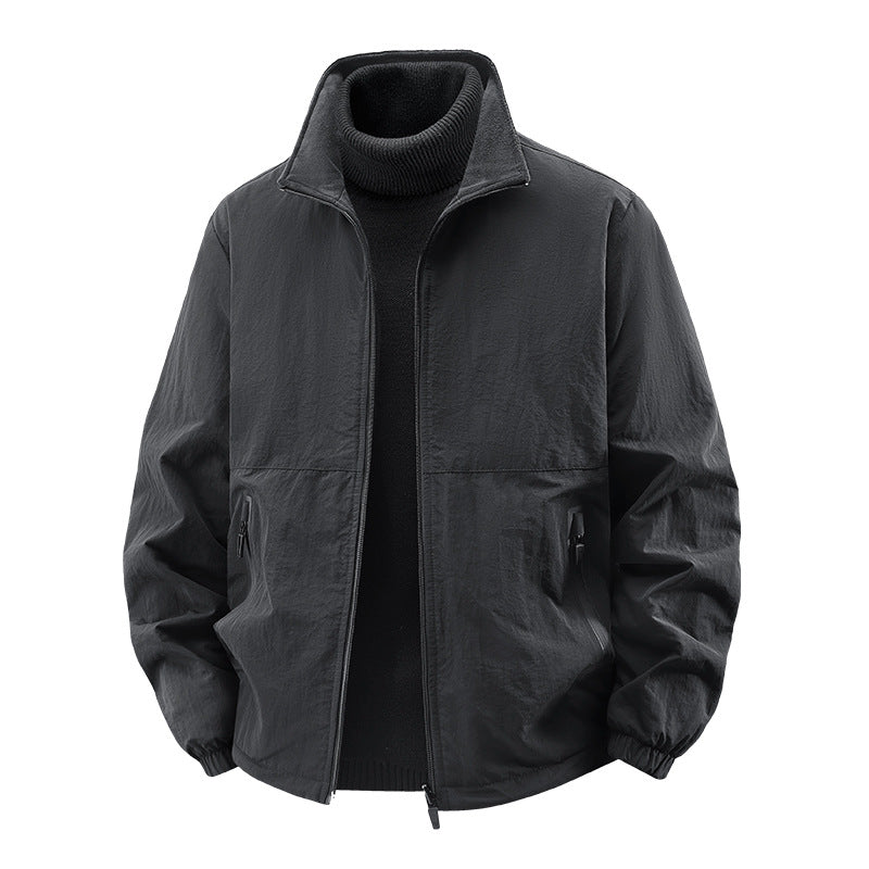 Men's  minimalist stand-collar travel jacket with sealed zip pockets and elastic cuffs Mune Fashion
