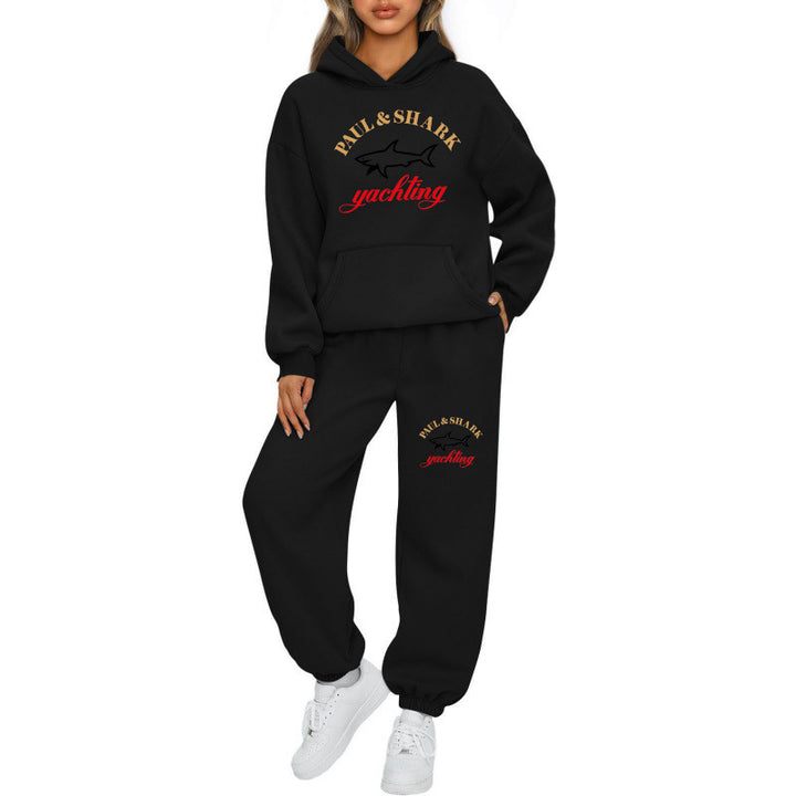 Women's oversized hoodie and jogger set with hood, kangaroo pocket, and ribbed cuffs Mune Fashion