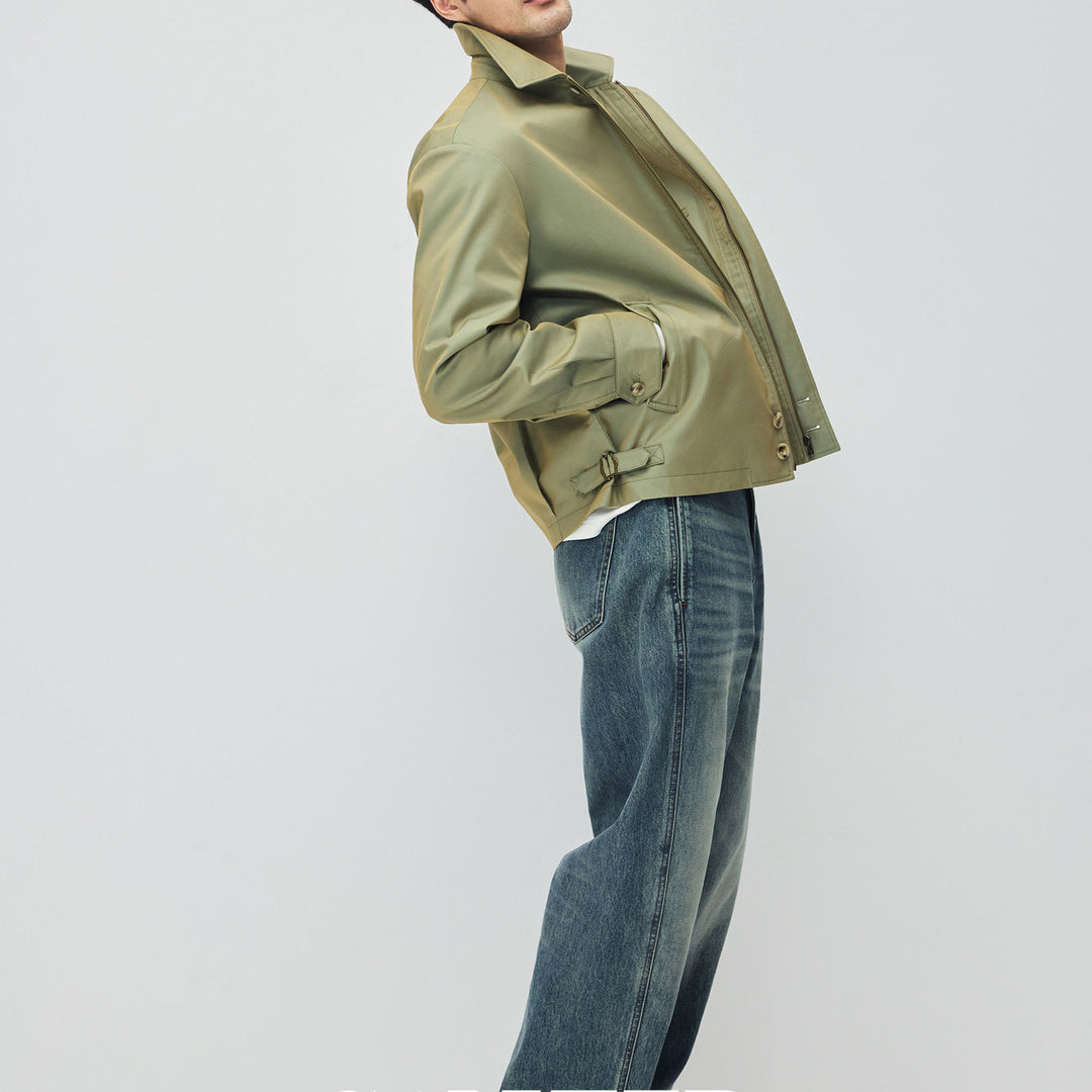 Men's short jacket in modern Harrington style with standing collar and concealed zipper Mune Fashion