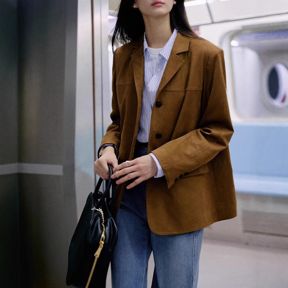 Women Fashionable Wool Blazer with Deep V-Neck Mune Fashion