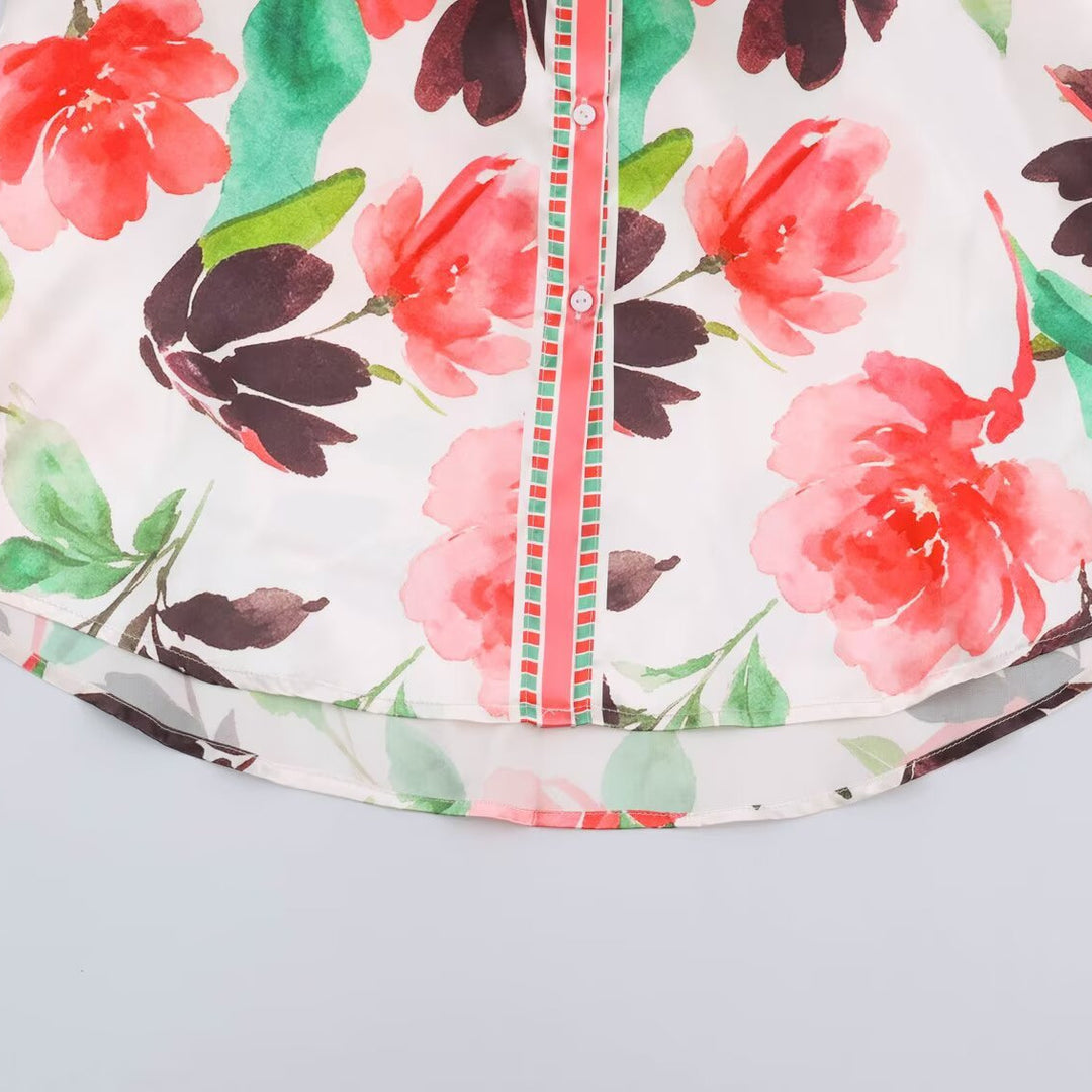 Women's lightweight silk-like shirt blouse with watercolor flower print and contrast trim Mune Fashion