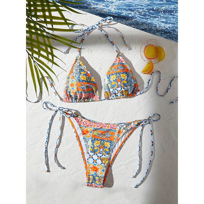 Women's Triangle Bikini with Floral Patterns Mune Fashion