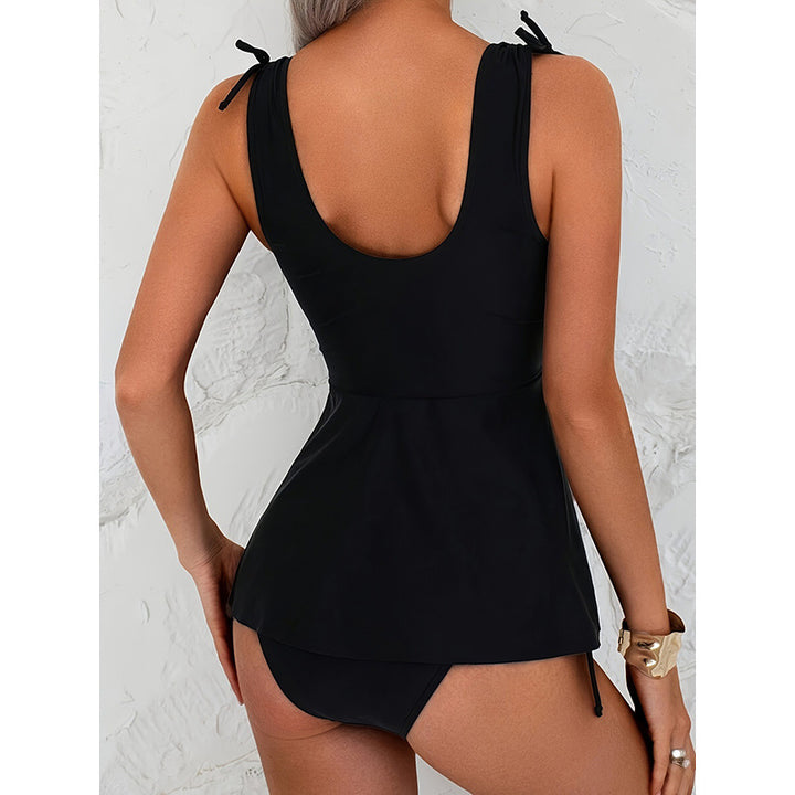 Women's tankini swimsuit with elegant V-neckline and side ties Mune Fashion
