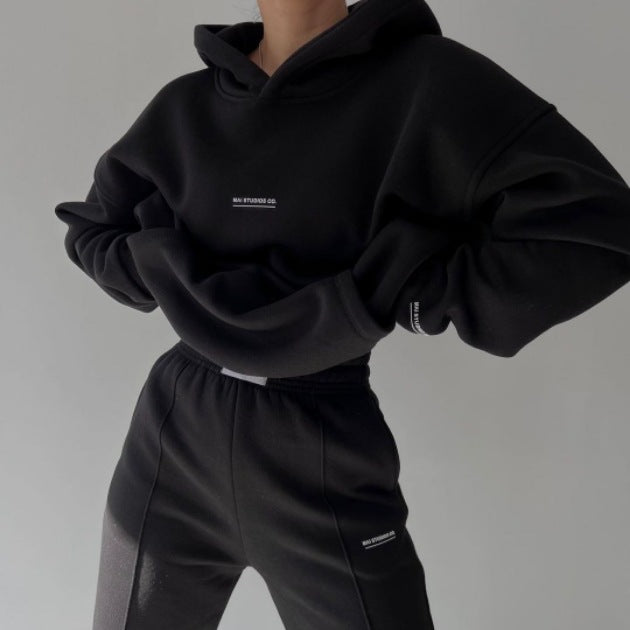 Women's Set Heavy French-Terry Oversize Hoodie with Kangaroo Pocket and Slim Joggers Mune Fashion