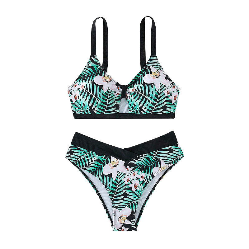 Ladies bikini set with floral design and adjustable straps Mune Fashion