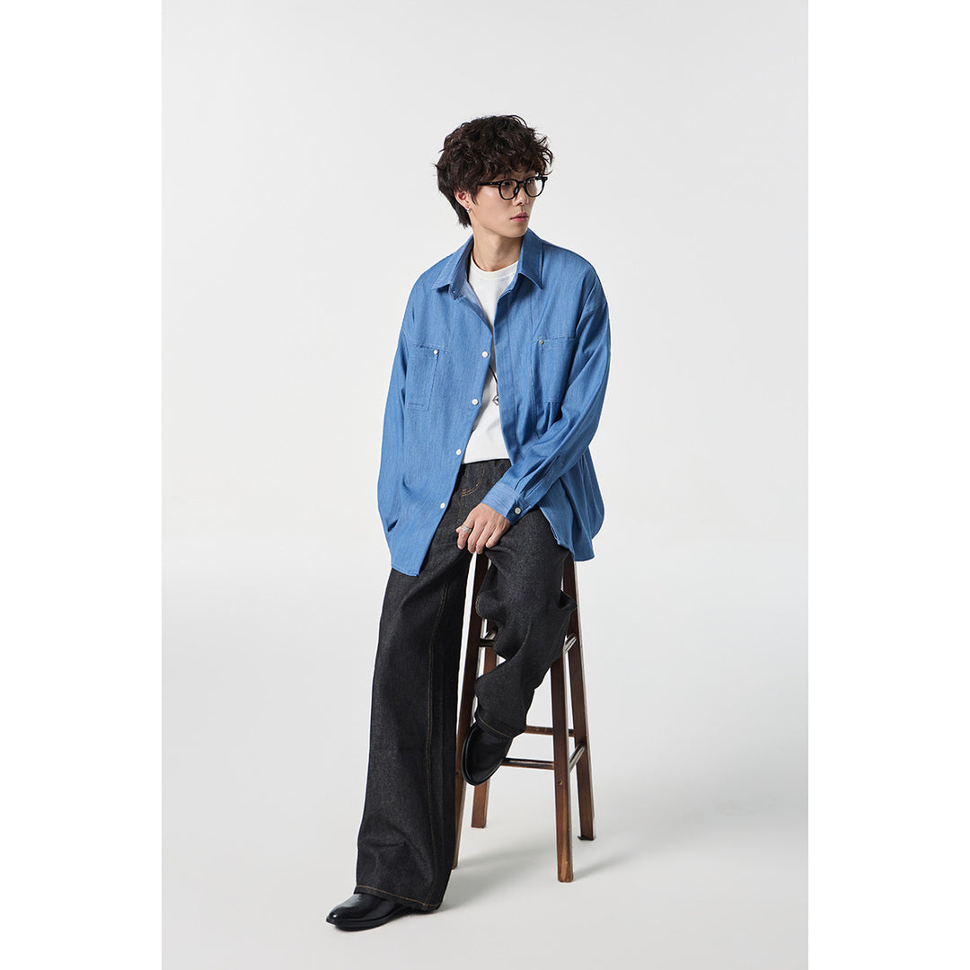 Men's Oversized Shirt Jacket made of lightweight denim quality with concealed button placket and chest pockets Mune Fashion
