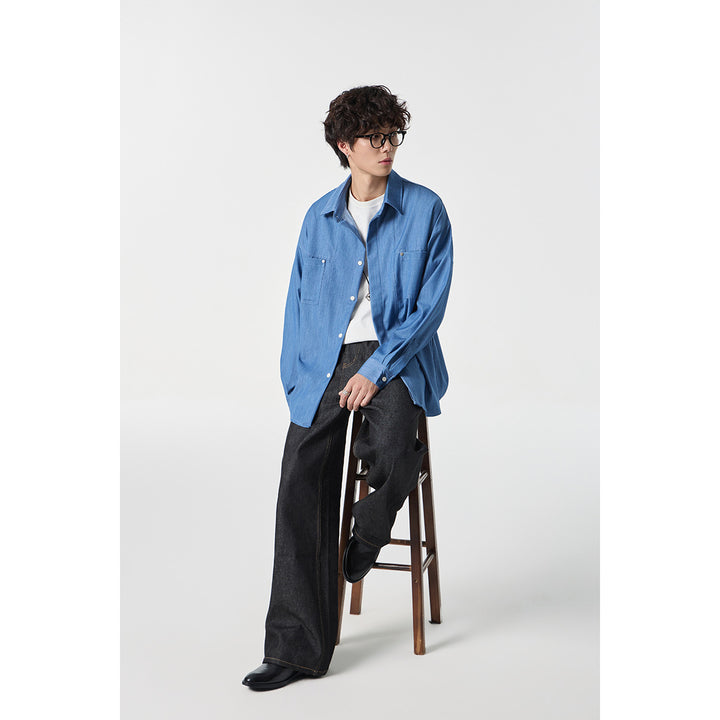 Men's Oversized Shirt Jacket made of lightweight denim quality with concealed button placket and chest pockets Mune Fashion