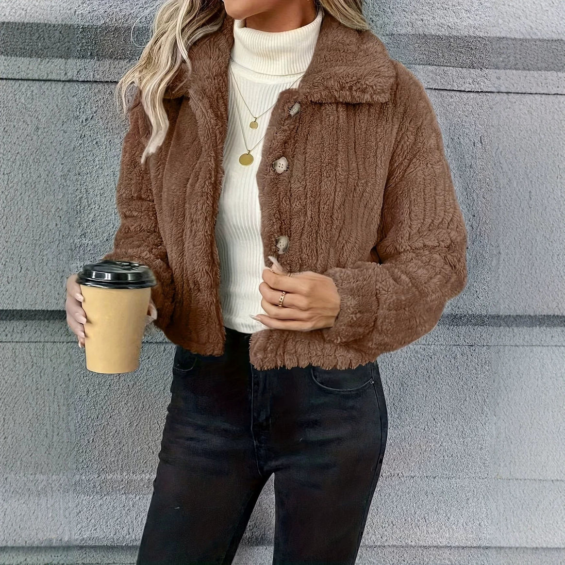 Women's Short Jacket Teddy-Fleece with Button Closure and Wide Shirt Collar Mune Fashion