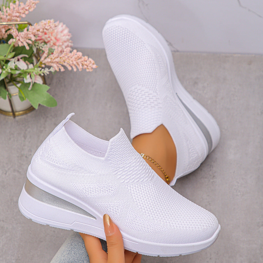 Women's Comfortable Wedge Sneakers made of breathable knitted material Mune Fashion