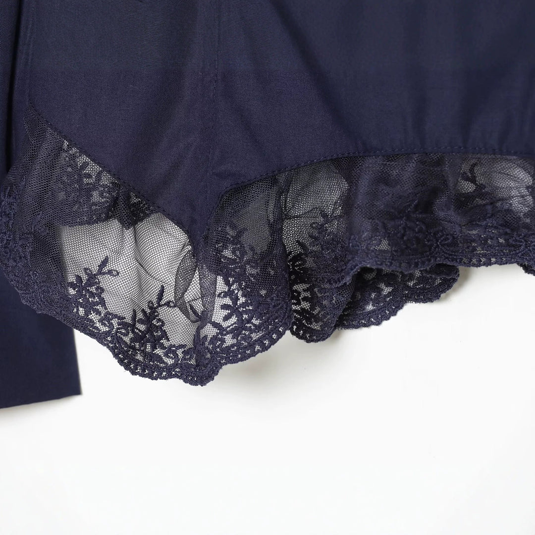 Women's blouse with volume sleeves and lace trim Mune Fashion