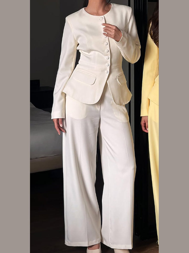 Women's Tailored Blazer with Round Neckline, Decorative Fabric Buttons and Flap Pockets Mune Fashion