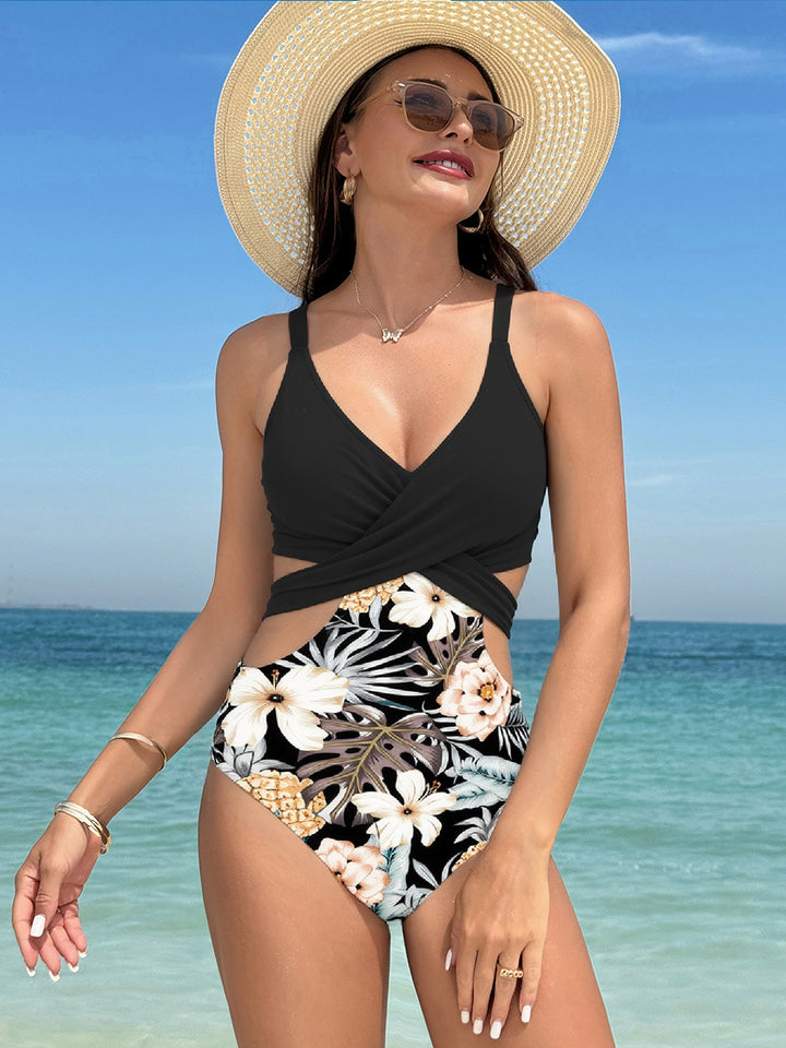 Women High-Cut Swimsuit with Fashionable Wrap Design Mune Fashion