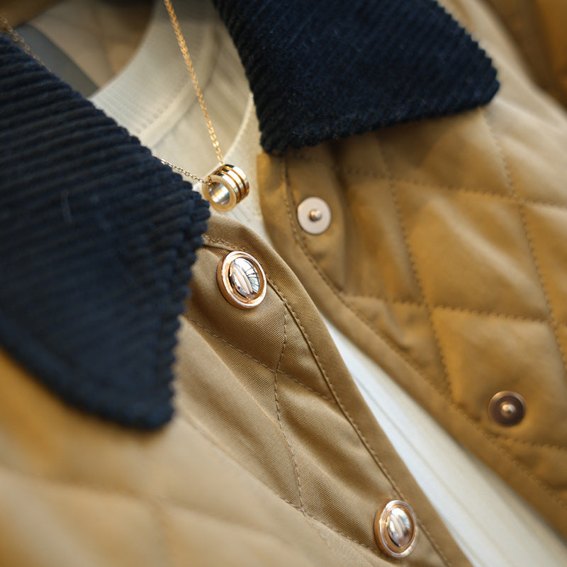 Women's Fashionable Quilted Jacket with Classic Collar Mune Fashion