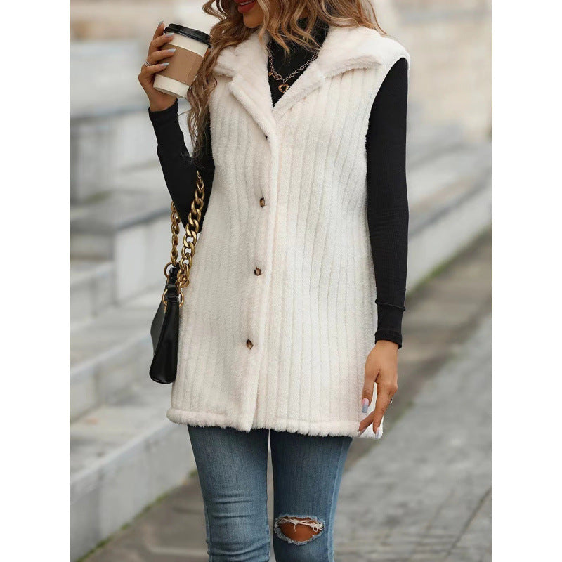 Women's sleeveless quilted vest with teddy lining, shirt collar, and button placket Mune Fashion