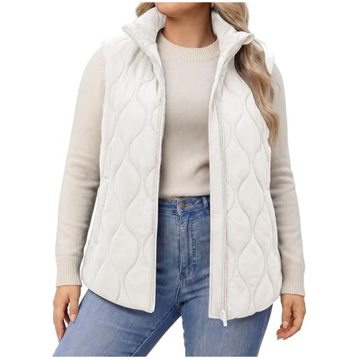 Ladies quilted vest with high collar, figure-flattering silhouette and side pockets Mune Fashion