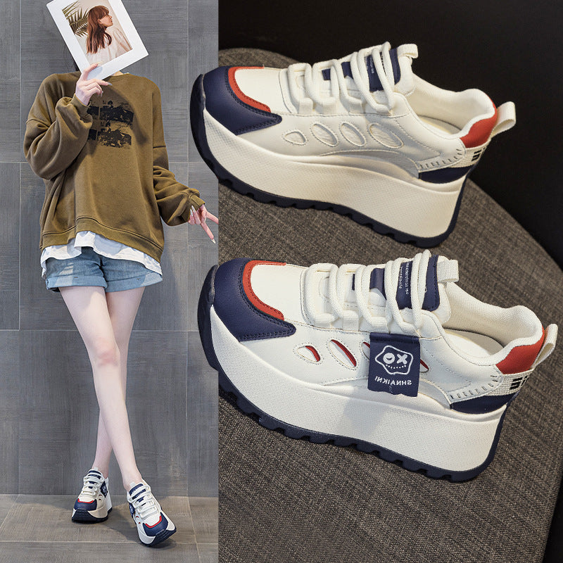 Women's sporty platform sneakers with modern design and flexible sole Mune Fashion