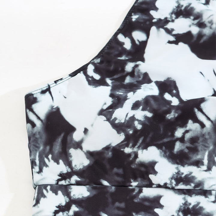 Women's Crop-Top Bikini with High Collar and Floral Patterns Mune Fashion