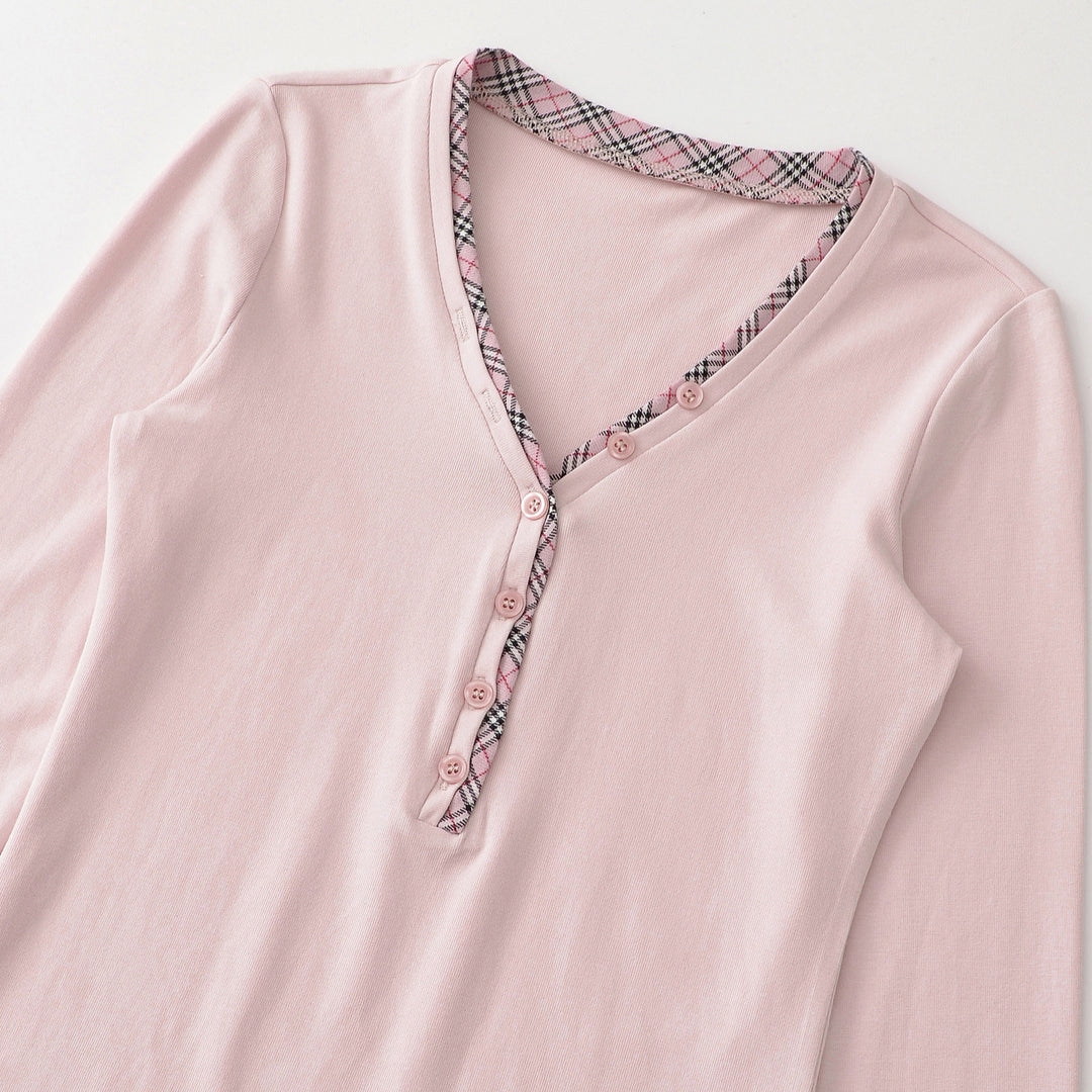 Women's long sleeve shirt with V-neck, button placket and check trim Mune Fashion