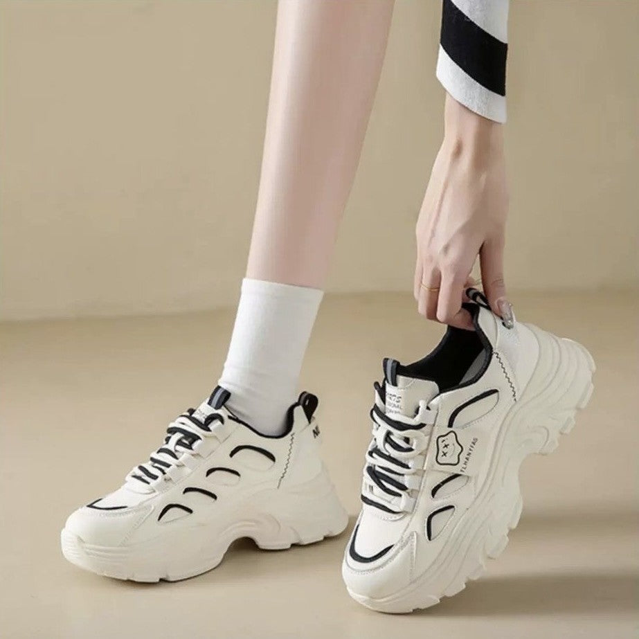 Women’s sporty chunky sneakers with breathable sole and elegant design elements Mune Fashion