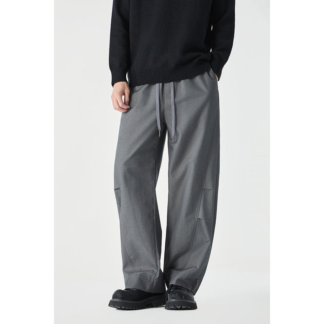 Men's Loose Cropped Cargo Pants with Drawstring and Knee Pleats Mune Fashion