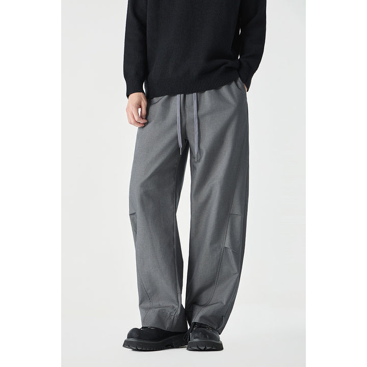 Men's Loose Cropped Cargo Pants with Drawstring and Knee Pleats Mune Fashion