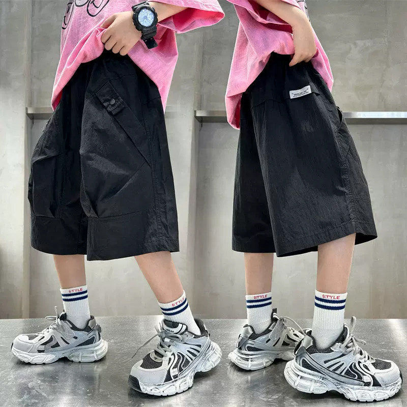 Unisex casual cargo shorts by Mune Fashion